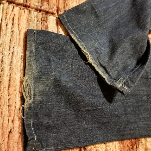 Levi's Men's Dark Wash Jeans Size 38 x 32